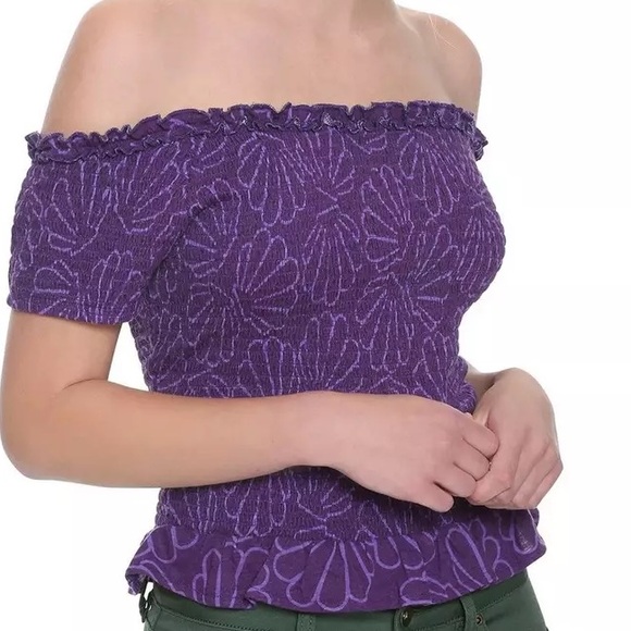 Hot Topic Her Universe Destination Disney Little Mermaid Ariel Smocked Shell Top - Picture 3 of 9